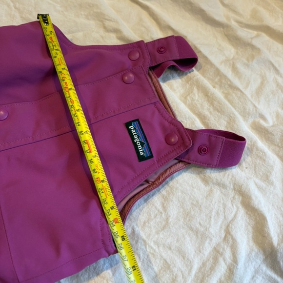 Patagonia snow pile bib 2T, snow suit, snow pants - Picture 10 of 11